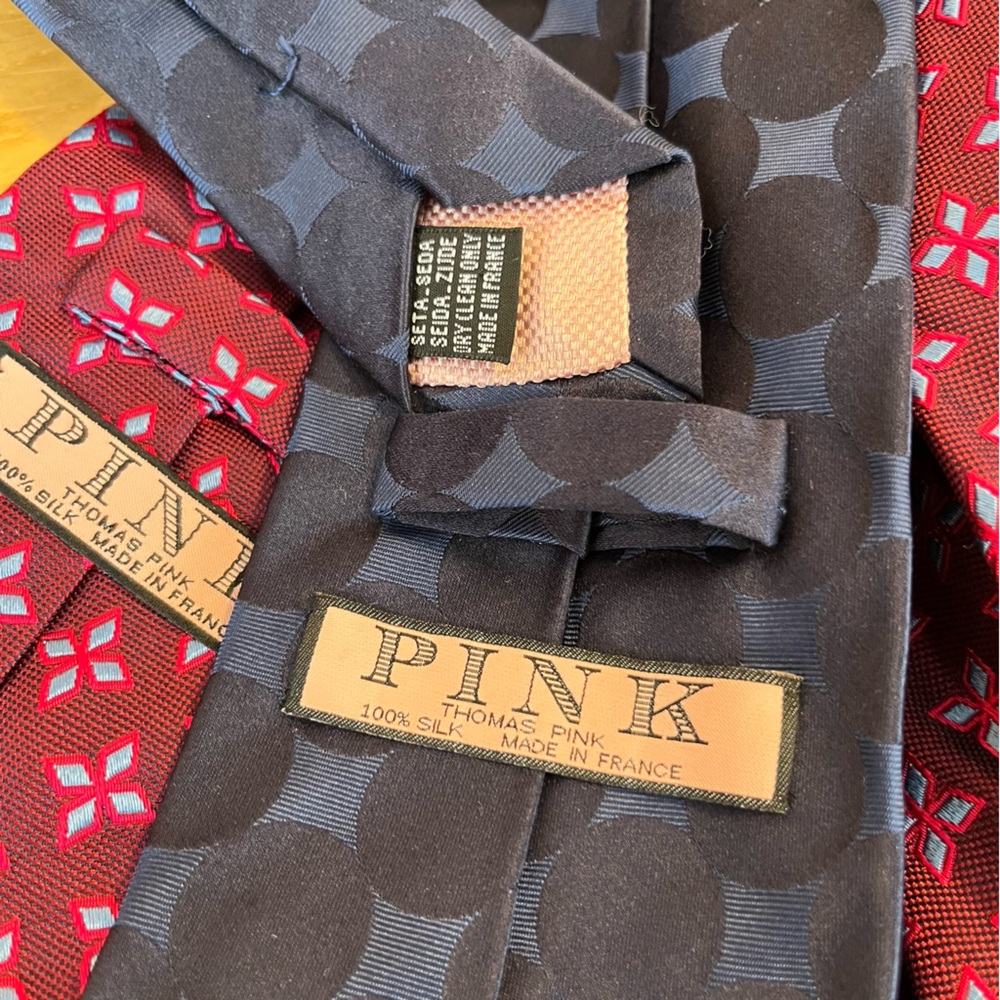 Thomas Pink Ties - Picture 8 of 9